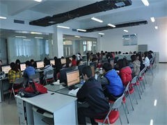 白城CG培訓(xùn)與計算機網(wǎng)絡(luò)系統(tǒng)工程服務(wù) 技術(shù)與創(chuàng)意并進(jìn)的職業(yè)發(fā)展選擇