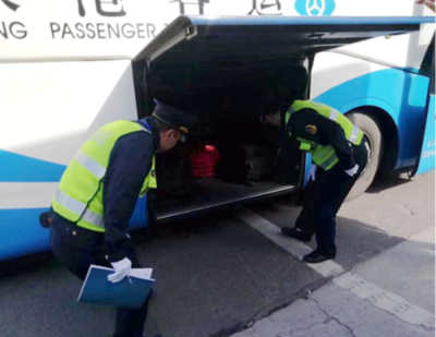 我省交通公安全面開(kāi)展道路旅客運(yùn)輸安全嚴(yán)管嚴(yán)控工作
